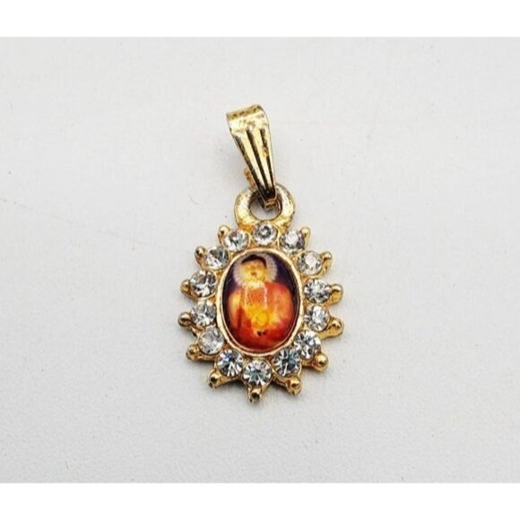 Signed KJ Gold tone rhinestone pendant 1" - Picture 1 of 4